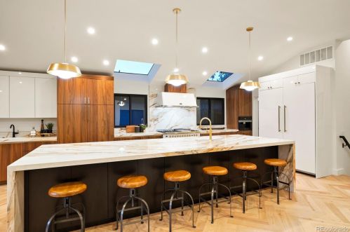 400 Glencoe St, Denver CO  80220-5204 exterior