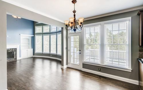 2513 Hughes Ct, Atlanta GA  30331-7896 exterior