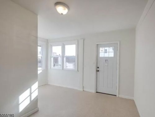 115 Grand Ave, Hackettstown NJ  07840-2128 exterior