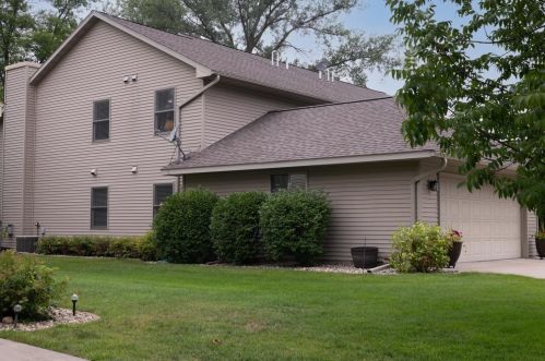 509 Riverview Dr, Waterville, MN 56096-1092