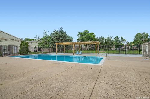 1250 Monaco Pkwy, Denver CO  80224-2841 exterior