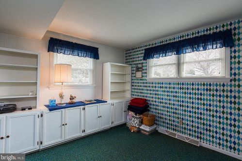 2138 Brockton Rd, Lancaster PA 17601-3040 exterior