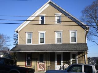 633 Broadway, Bangor, PA 18013-2419
