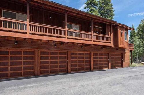 12812 Zurich Pl, Truckee CA  96161-6040 exterior