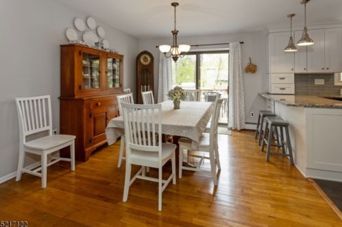 1097 Sussex Tpke, Dover NJ  07869-4206 exterior