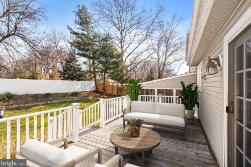 46 Copperfield Dr, Trenton NJ  08610-2031 exterior