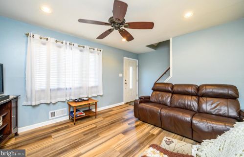 5 Petty Rdg Rd, Trenton NJ 08620-2419 exterior