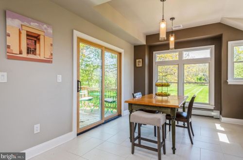 240 Bunker Hill Rd, Princeton NJ 08540-8514 exterior