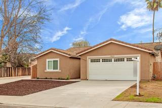 2851 Geise Ct, Escondido, CA 92027-5204