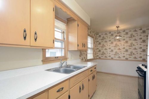 6100 Quail Ave, Minneapolis, MN 55429-2348