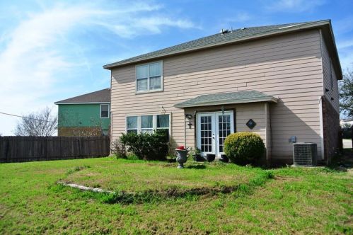 113 Bexar Forest Cv, Webberville, TX 78621-5817