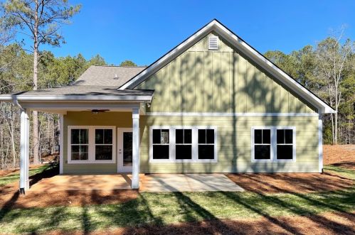 119 Cypress Dr, Mc Cormick, SC 29835-2715