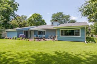 1685 Henderson Dr, Midway, IA 52302-2333