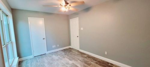 12568 Burninglog Ln, Dallas TX  75243-3230 exterior