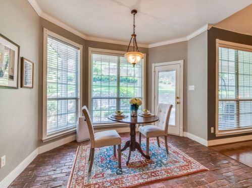 6116 Terrace Oaks Ln, Fort Worth TX  76112-1072 exterior