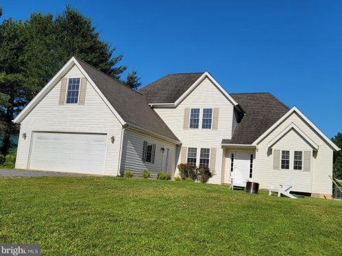 4174 Back Creek Valley Rd, Hedgesville, WV 25427-7414