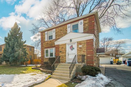 9330 Richmond Ave, Chicago, IL 60805-2422
