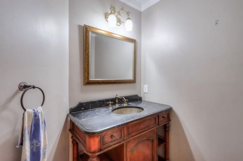 405 Bainbridge Dr, Atlanta GA  30327-4272 exterior