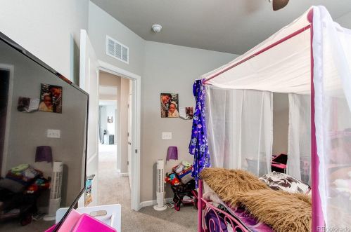 14653 Belleview Dr, Aurora CO 80015-2258 exterior