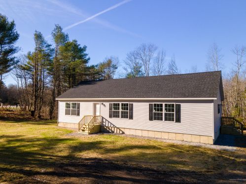 92 Highland Rd, Warren, ME 04864-4188