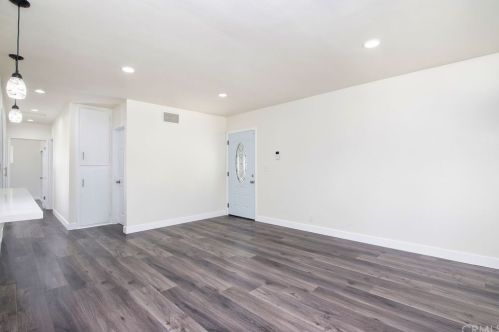 215 Linfield St, Glendora, CA 91740-6324
