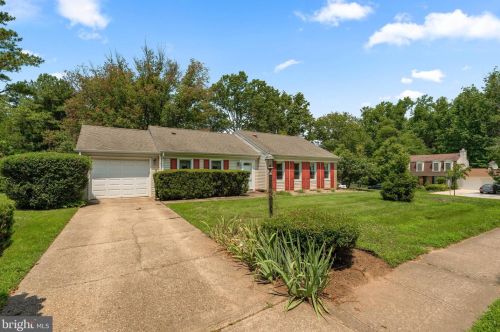 5958 Gales Ln, Columbia, MD 21045-3814
