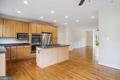 2321 Georgia Vlg Way, Silver Spring MD 20902-4203 exterior