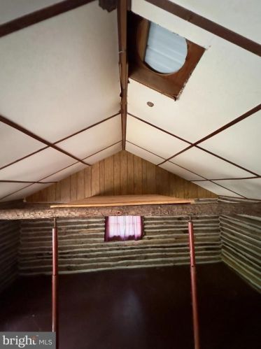 1765 Peters Mountain Ln, Upper Tract WV  26866 exterior