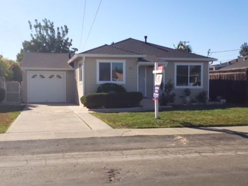 6721 George Ave, Newark, CA 94560-2923