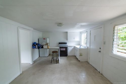 808 Makaleka Ave, Honolulu HI  96816-6033 exterior