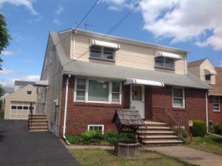 289 Wallington Ave, Wallington, NJ 07057-1340