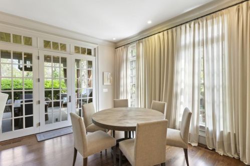 876 Berkshire Rd, Atlanta GA  30324-4930 exterior