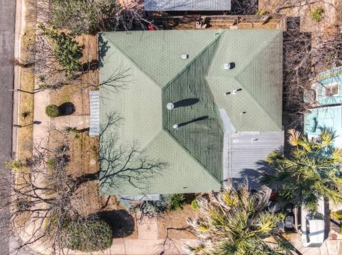 1504 11th St, Austin TX  78702-1909 exterior