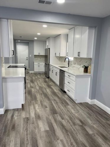 3204 Flowerdale Ln, Dallas, TX 75229-5053