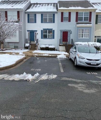 104 Hastings Dr, Fredericksburg, VA 22406-6456