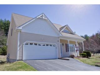 16 Carriage Rd, Hudson, NH 03052-2643