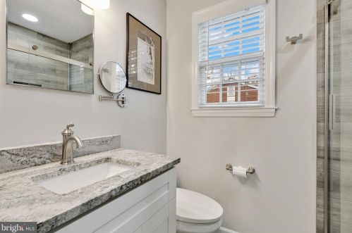 322 Northwest Dr, Silver Spring MD 20901-1431 exterior