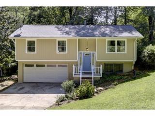 740 Daniell Dr, Smyrna, GA 30080-1104