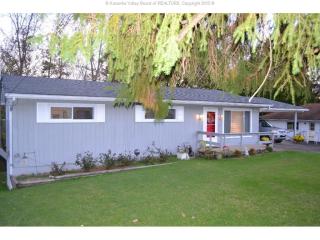 2604 Larwood Dr, Charleston, WV 25302-4320