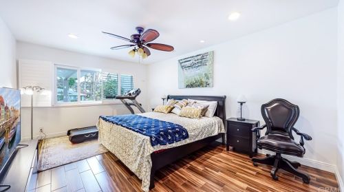 5255 Thorn Tree Ln, Irvine CA  92612-2346 exterior