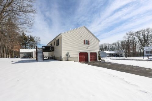23 Glasgow Cir, Hudson, NH 03051-3758