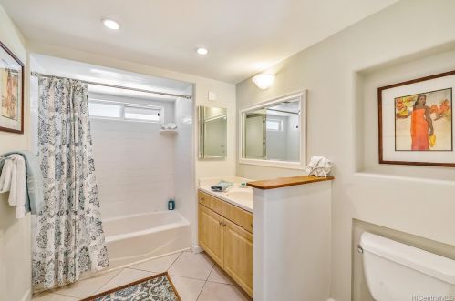 269 Halemaumau St, Honolulu HI  96821-2056 exterior