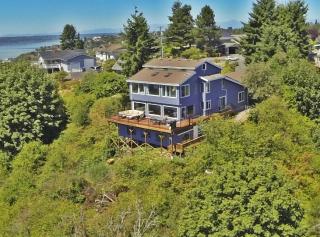 2703 50th Ave, Tacoma WA  98422-2916 exterior