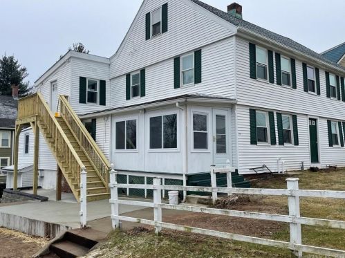 178 Main St, Middletown CT  06457-4401 exterior