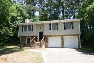 1337 Classic Dr, Conyers, GA 30013-1223