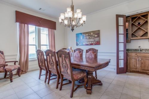 2613 Whispering Oaks Cv, Cedar Hill TX 75104-4556 exterior