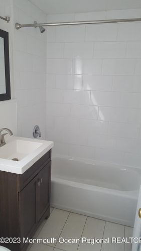 119-125 Wallace St, Tinton Falls NJ 07701-1808 exterior