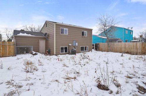 19551 Batavia Dr, Aurora CO  80011-5310 exterior