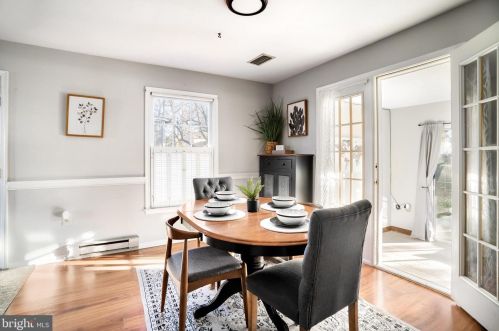 23 Berkeley Ct, Charles Town WV  25414-4221 exterior