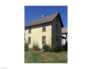 521 8th St, Massillon, OH 44646-5700